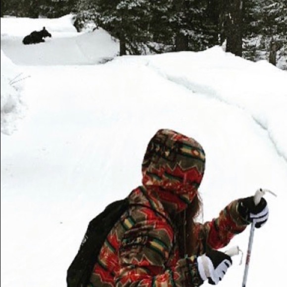 Aztec fleece pullover - Picture 3 of 4